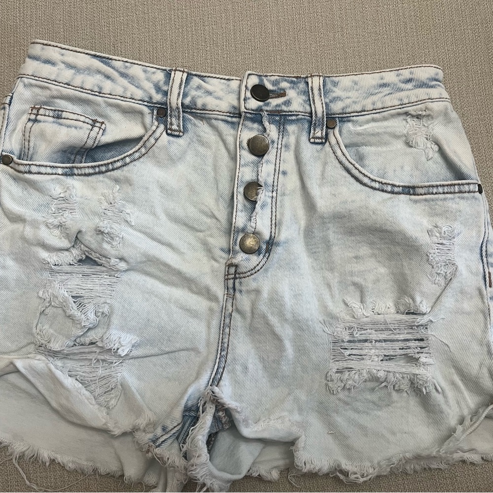 Wonderly Blue Jean Shorts Distressed Cut-Off Style